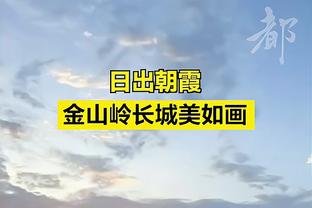 铁得不行！库里前三节7投1中 得分4分＜助攻6个